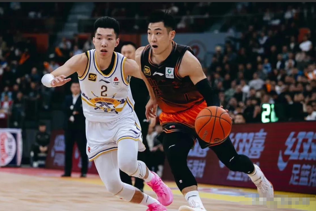 b体育网站-丽江球员技惊四座，助球队逆转胜利(丽江球员技惊四座,助球队逆转胜利了吗)
