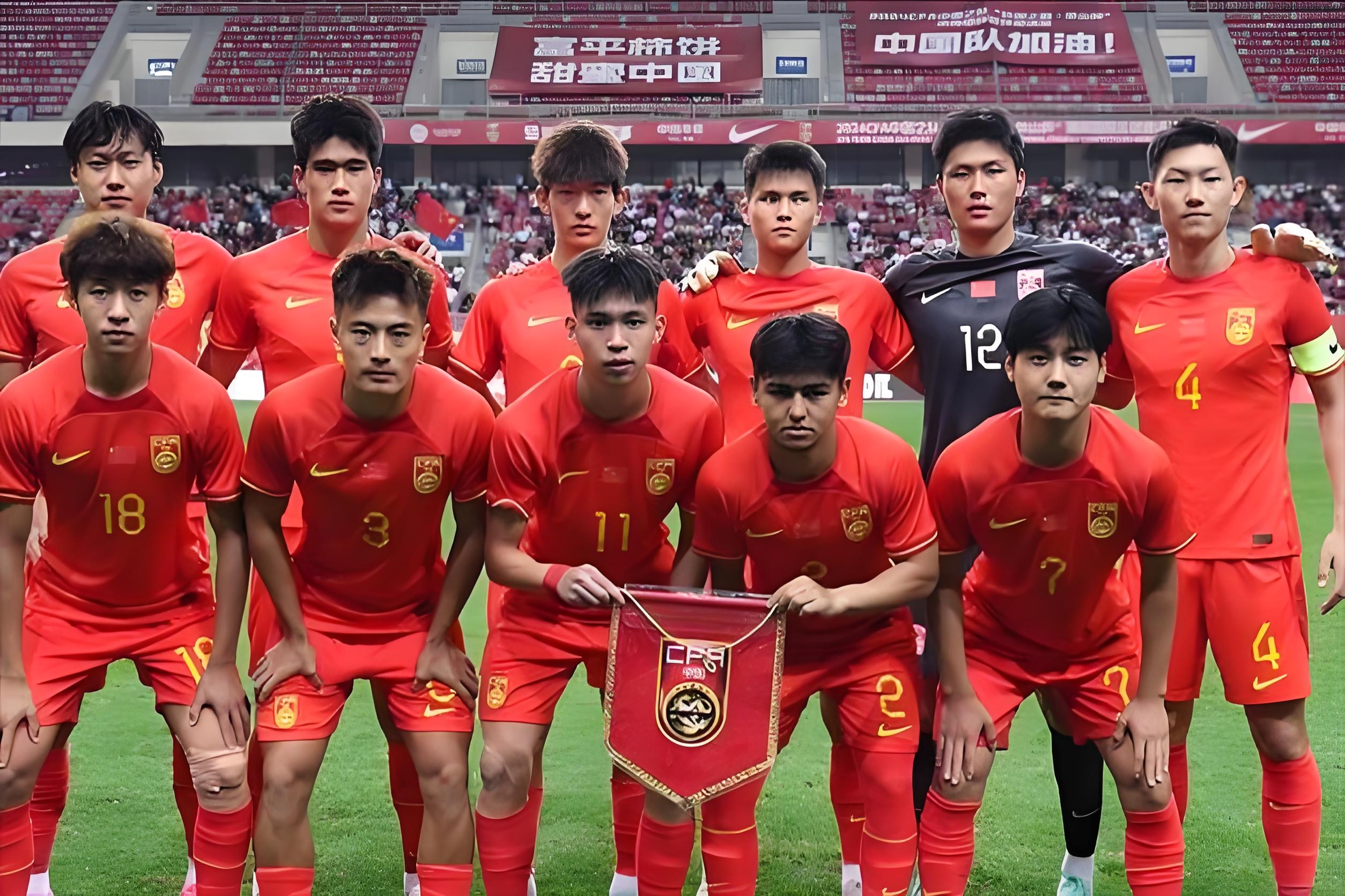 东亚杯-中国香港男足0-2韩国遭两连败末轮对阵国足