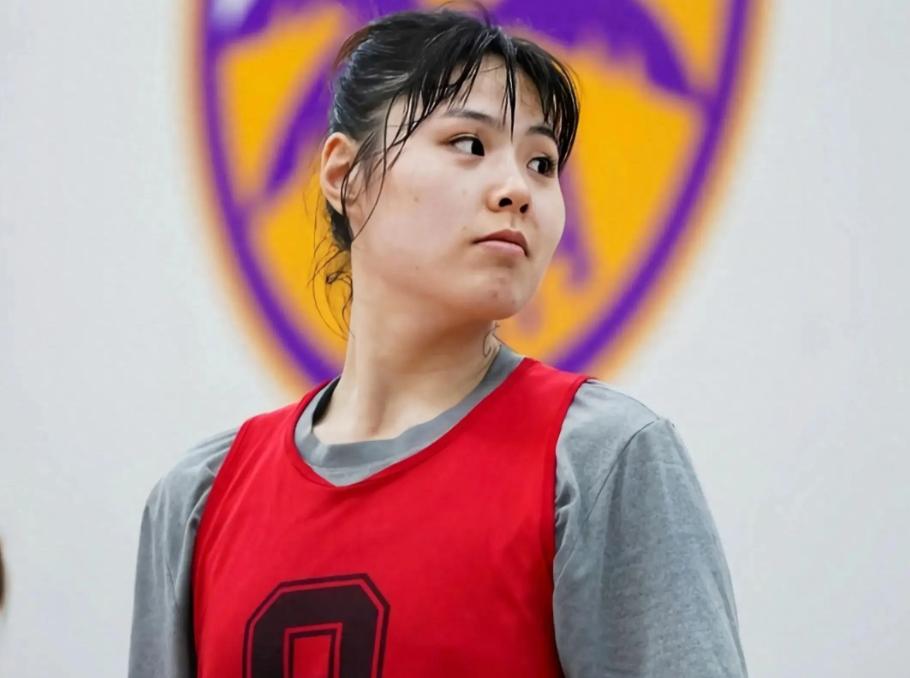b体育娱乐-李月汝获主帅信任有望再爆发联手状元佩奇冲3连胜的简单介绍