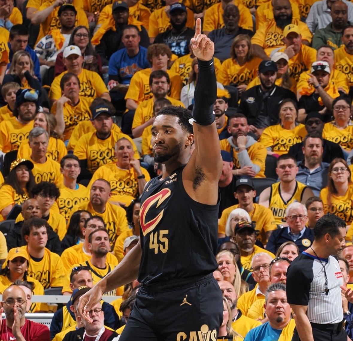 B体育-米切尔砍下高分，带领爵士取得胜利