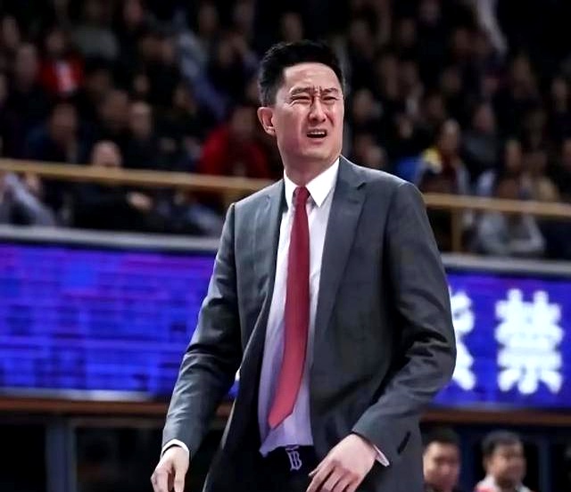 b体育娱乐-上海队连败不止，面临困难考验的简单介绍